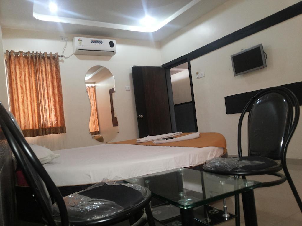 Hotel Sai Galaxy Inn Shirdi Bilik gambar