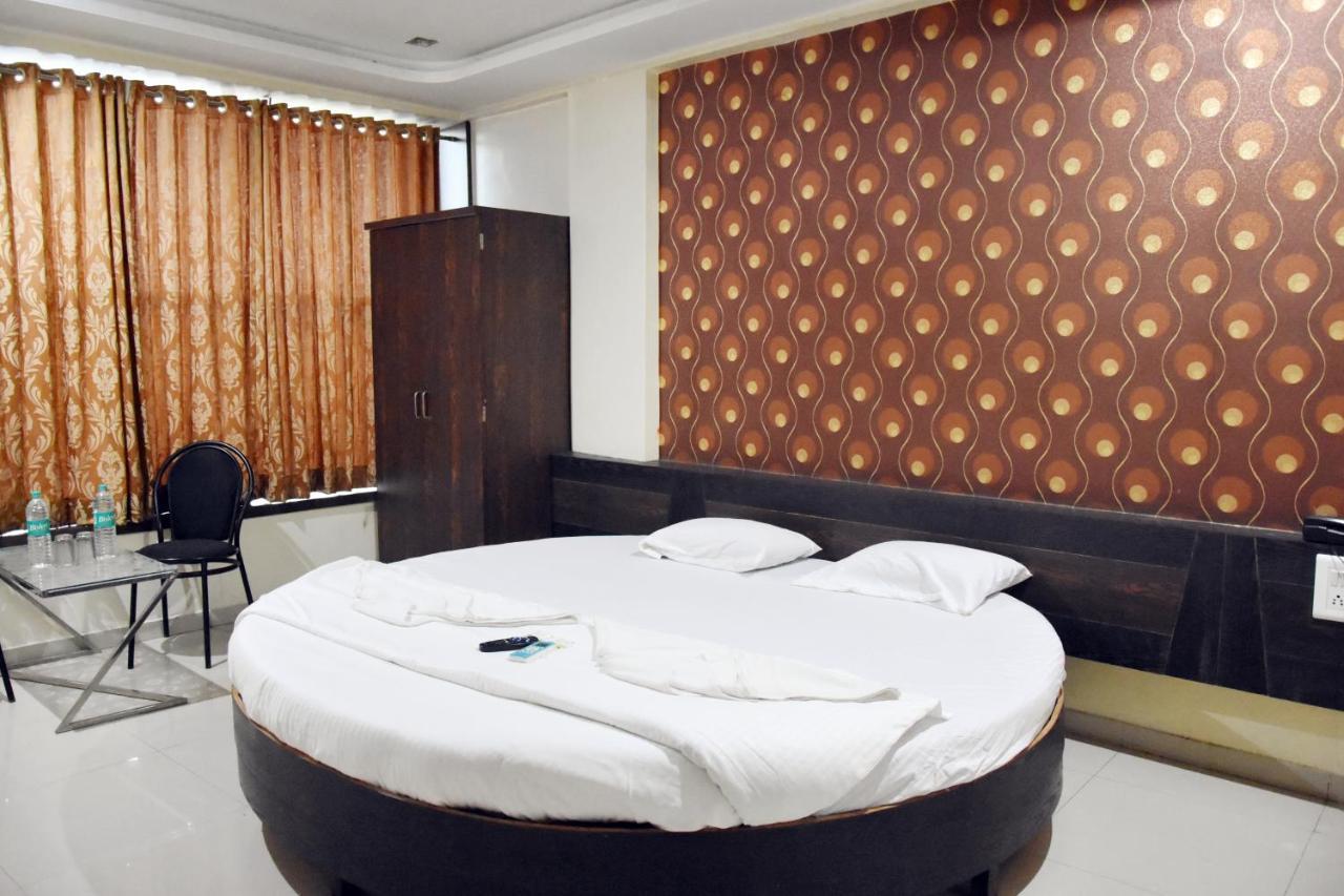 Hotel Sai Galaxy Inn Shirdi Luaran gambar