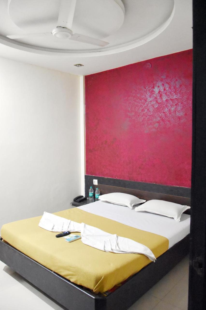 Hotel Sai Galaxy Inn Shirdi Luaran gambar
